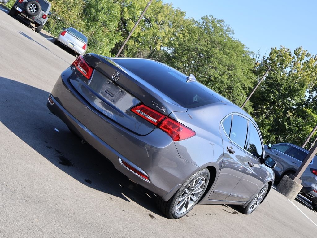 Used 2019  Acura 2.4L image 7
