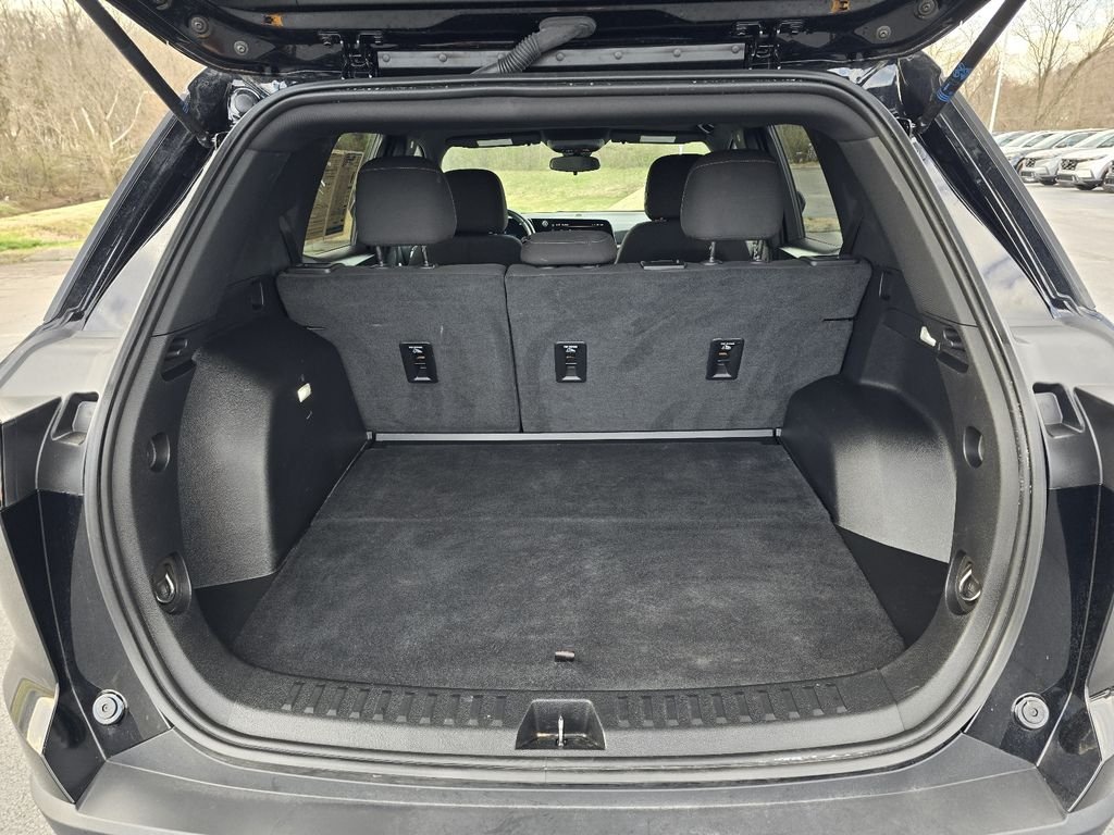 2025 Chevrolet Equinox LT - Photo 25