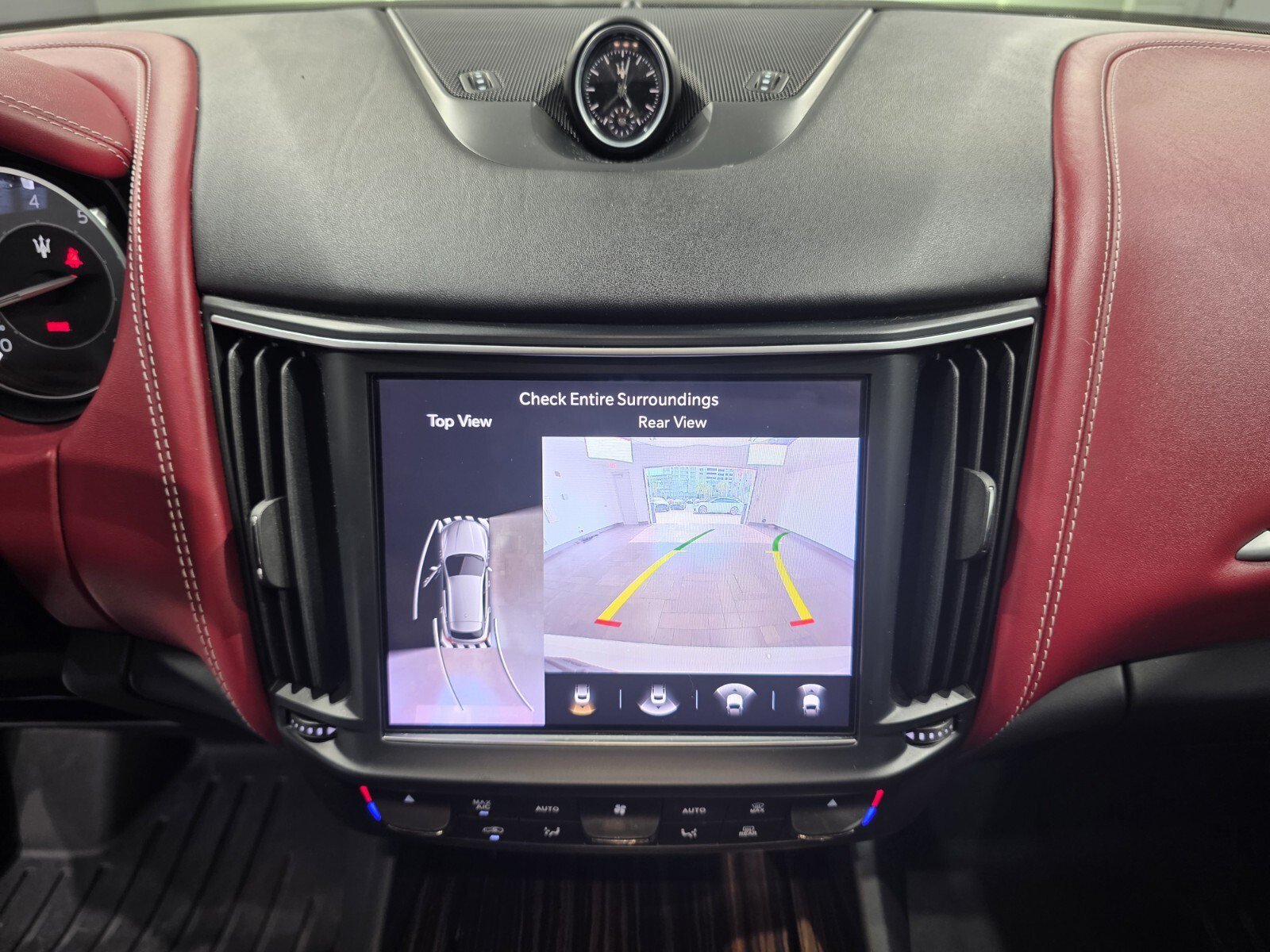 Used 2021 Bianco Maserati GranLusso 3.0L image 16