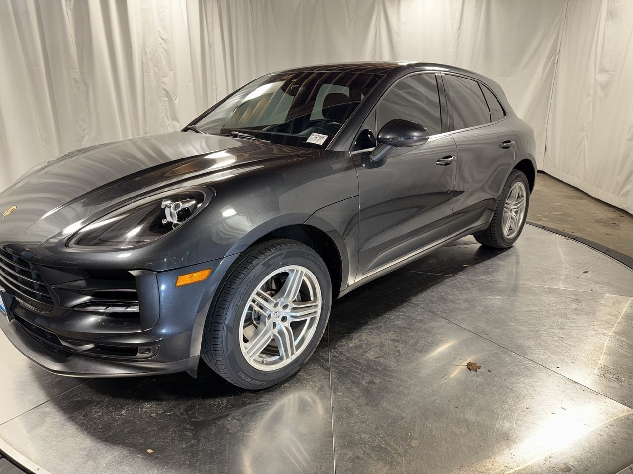 2019 Porsche Macan Base