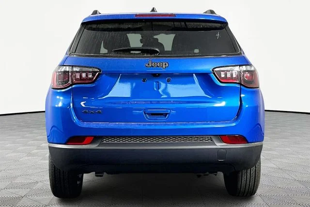 New 2026 Blue Jeep Latitude image 5