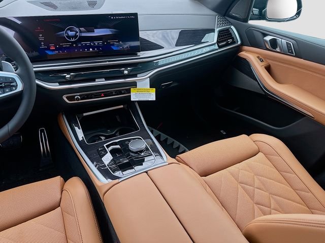New 2026 Black BMW sDrive40i image 17