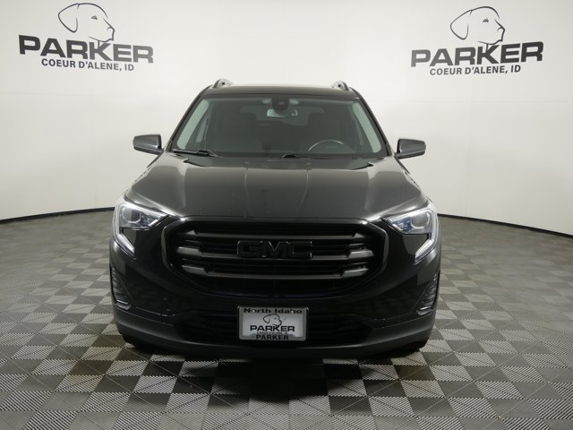 Used 2021 Ebony Twilight Metallic GMC SLE image 3