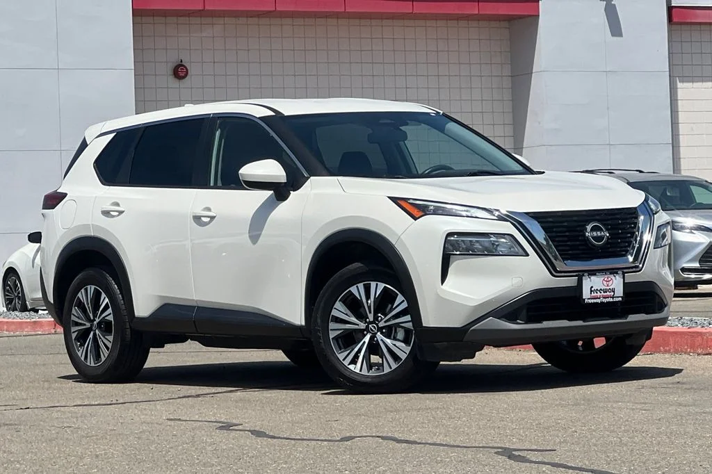 Used 2023 Nissan Rogue SV with VIN JN8BT3BBXPW481130 for sale in Hanford, CA