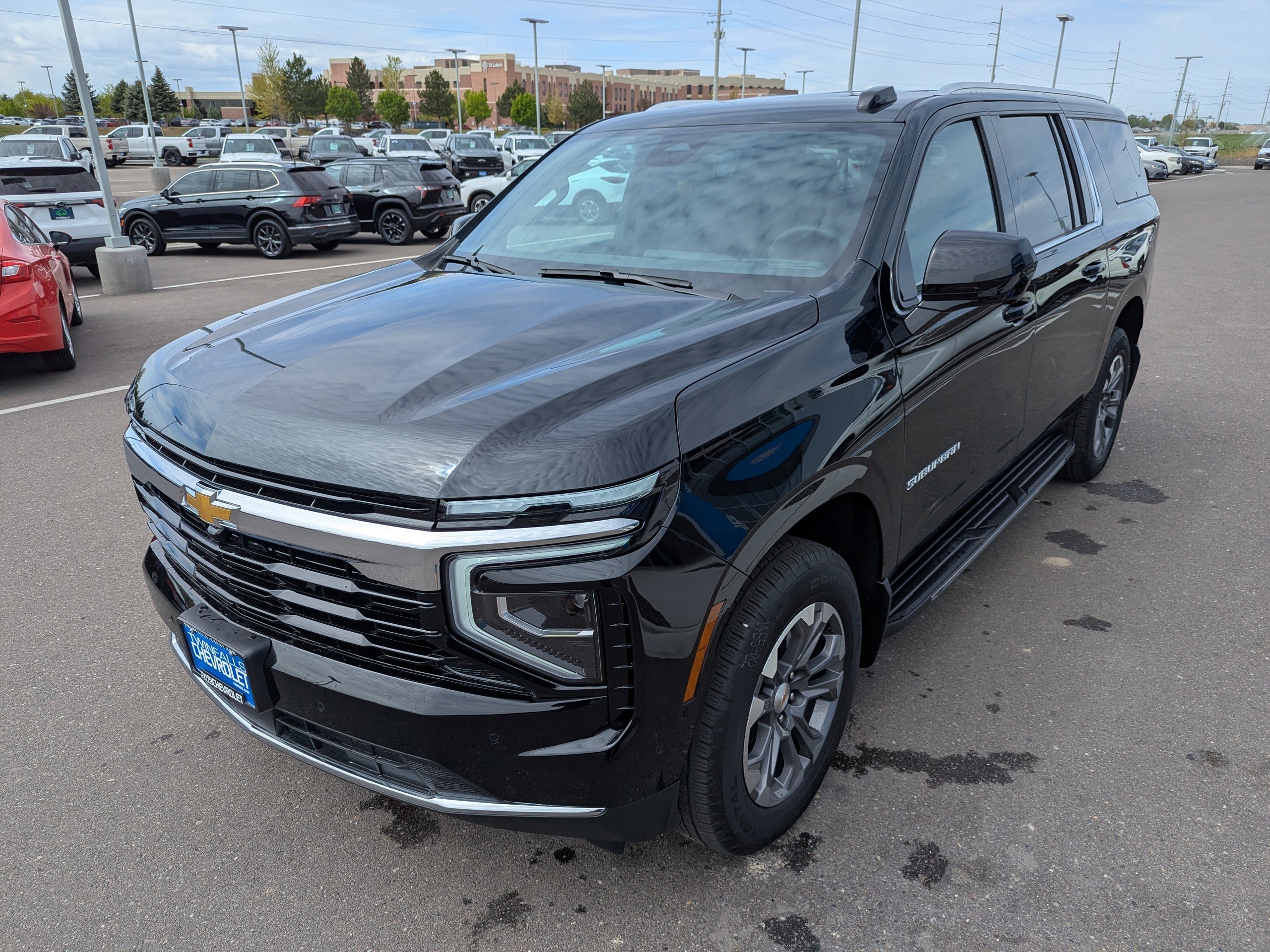 2026 Chevrolet Suburban LS - Photo 6