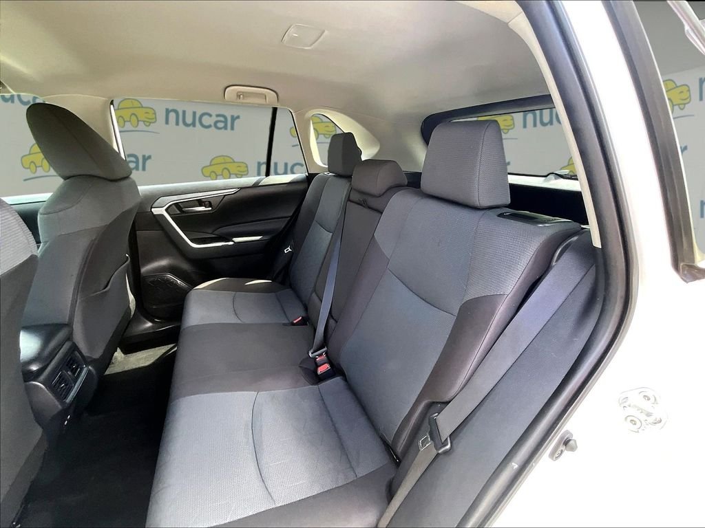 Used 2025 White Toyota XLE image 15