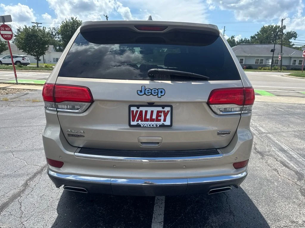 Used 2014 Beige Jeep Summit image 5