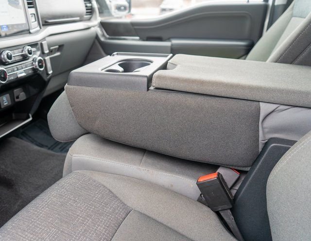 Used 2024 Oxford White Ford XLT image 19