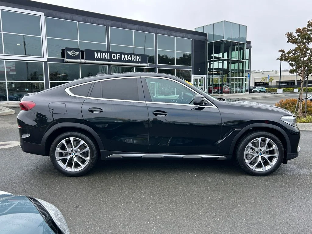 Used 2023 Black BMW xDrive40i image 6