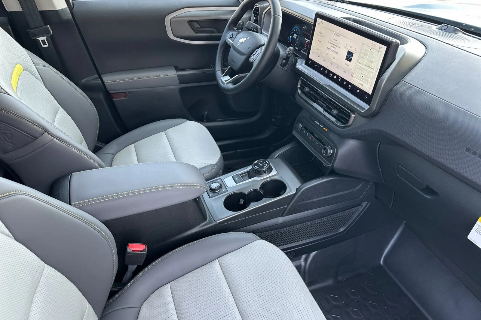New 2026 Azure Gray Metallic Tri-Coat Ford Badlands® image 12
