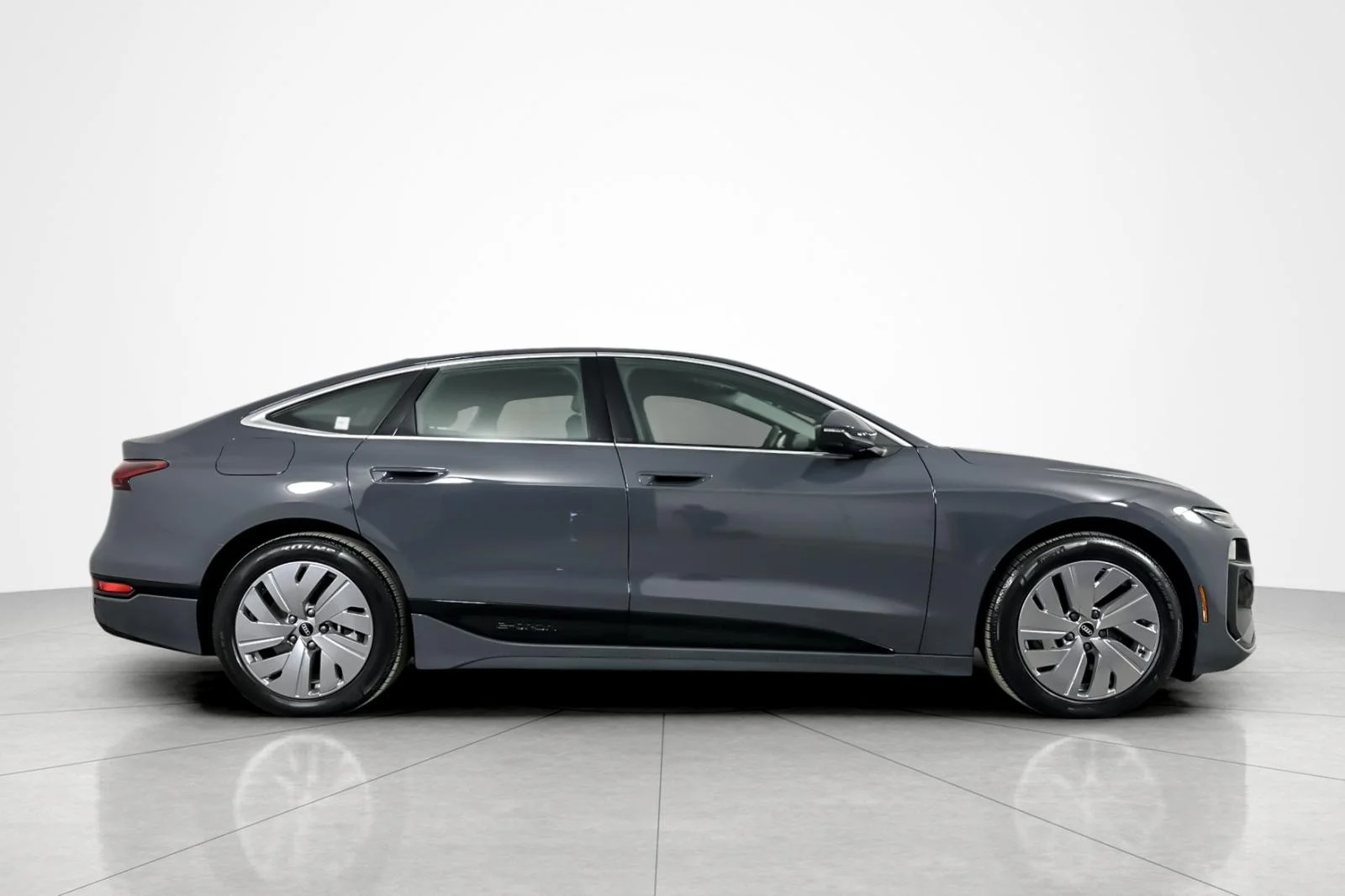 Used 2025 Magnet Gray Audi Premium quattro image 6