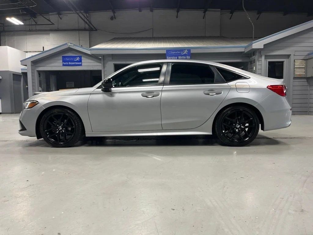 Certified Used 2024 Lunar Silver Metallic Honda 2.0L 4D SPORT image 37