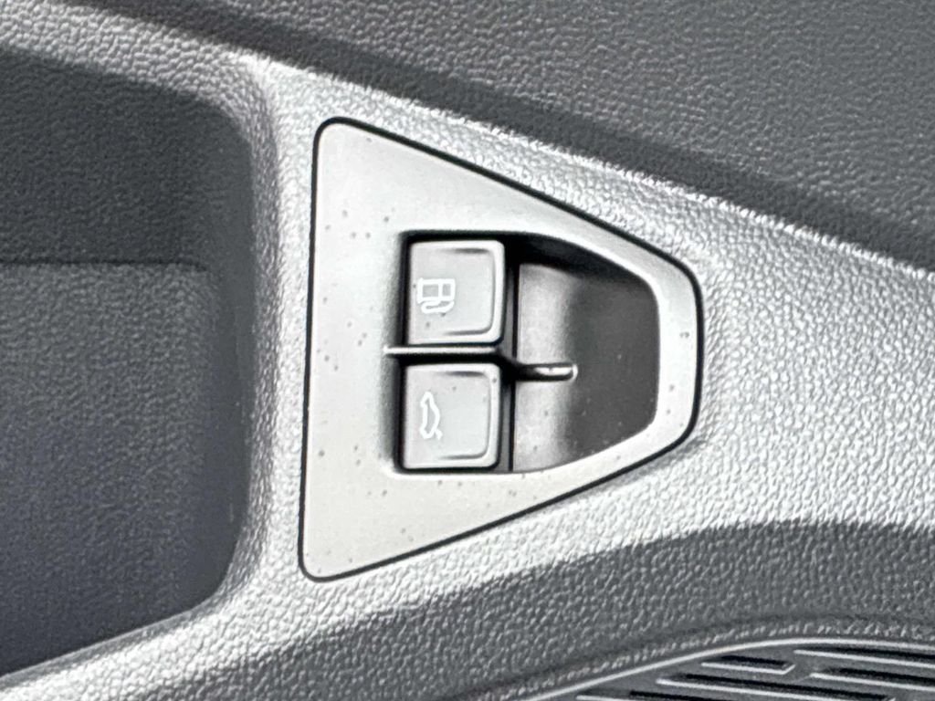 Used 2024 Silver Volkswagen 1.5T S image 20