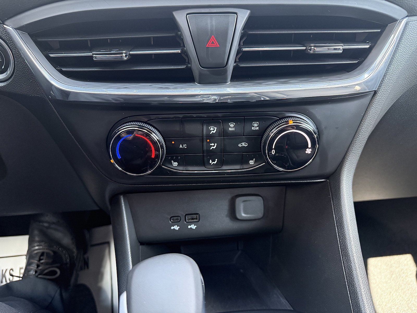 Used 2026 Ebony Twilight Metallic Buick Preferred image 18