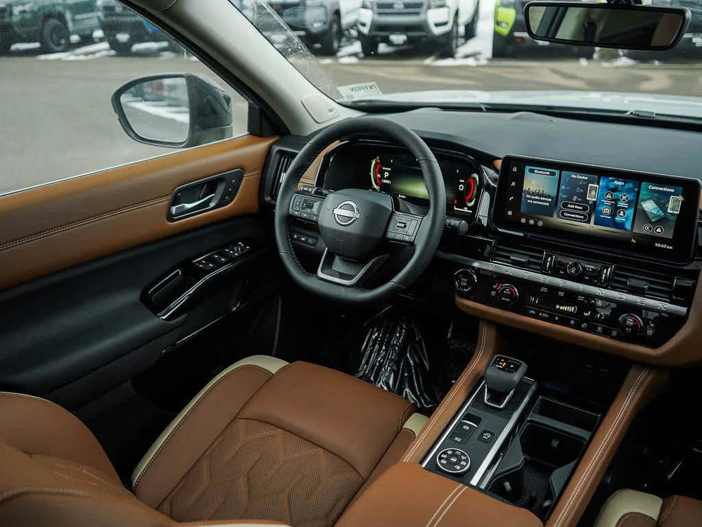 New 2026 Everest White Pearl TriCoat Nissan Platinum image 16