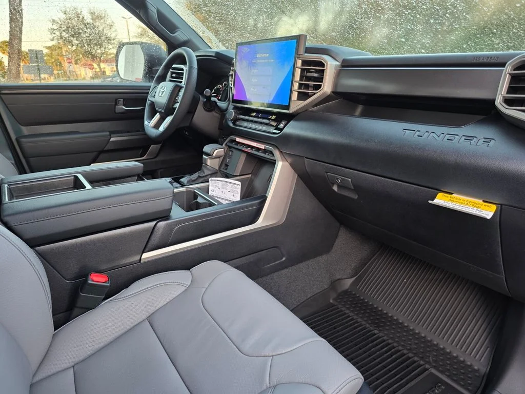 2026 Toyota Tundra SR5 - Photo 13