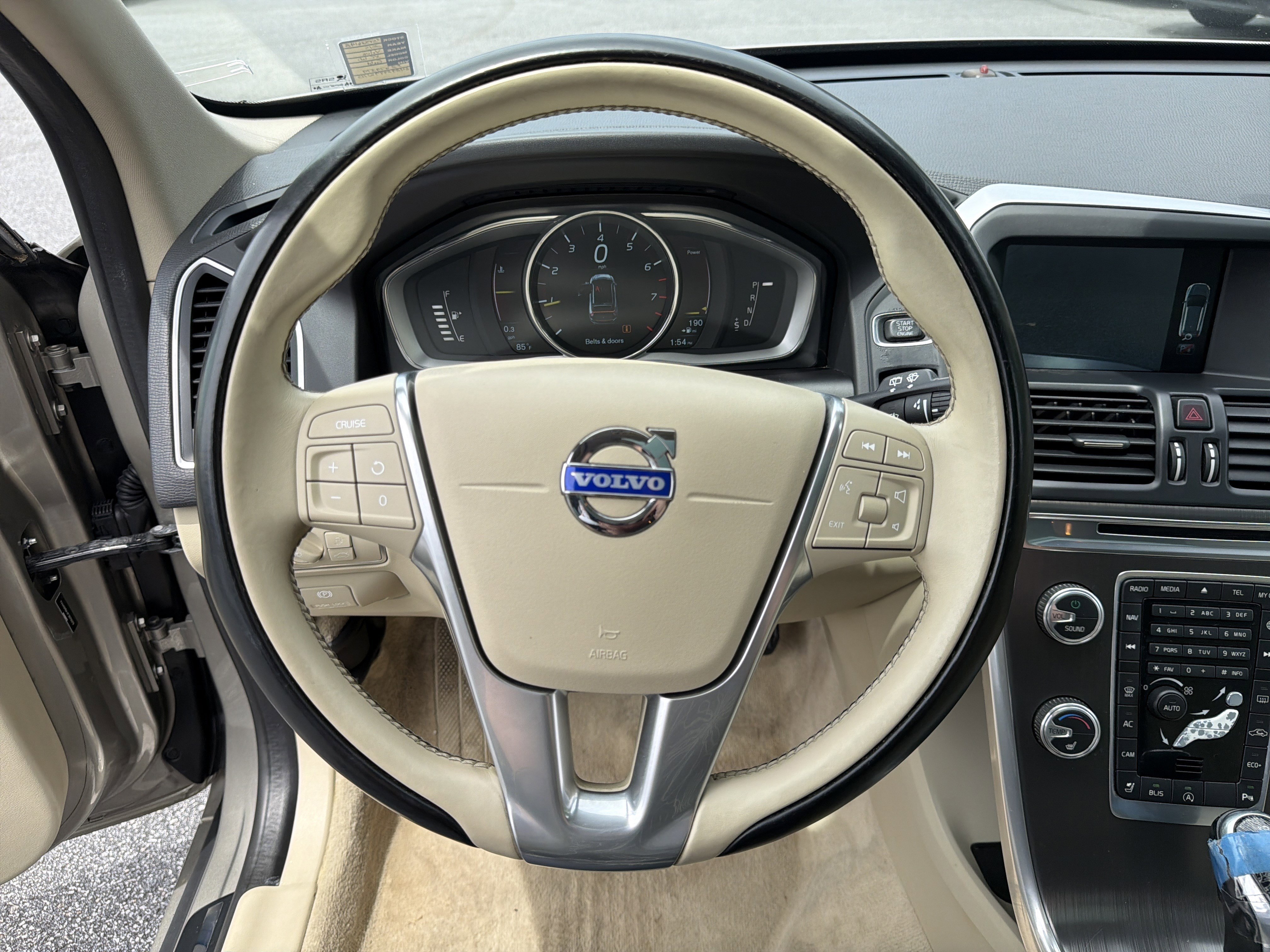 Used 2015 Seashell Metallic Volvo T5 Drive-E Premier image 28