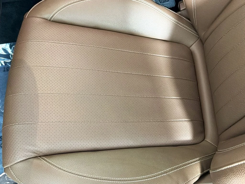 Used 2022 MANUFAKTUR Diamond White Mercedes-Benz E 350 image 20