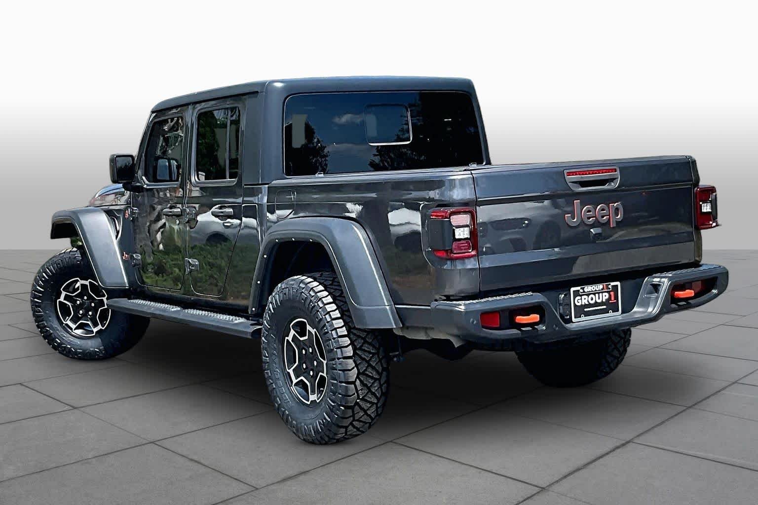 Used 2021 Granite Crystal Metallic Clearcoat Jeep Mojave image 12
