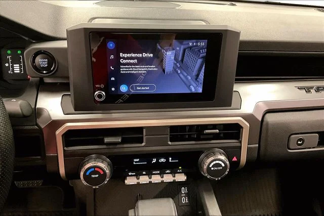 2025 Toyota Tacoma SR5 - Photo 30