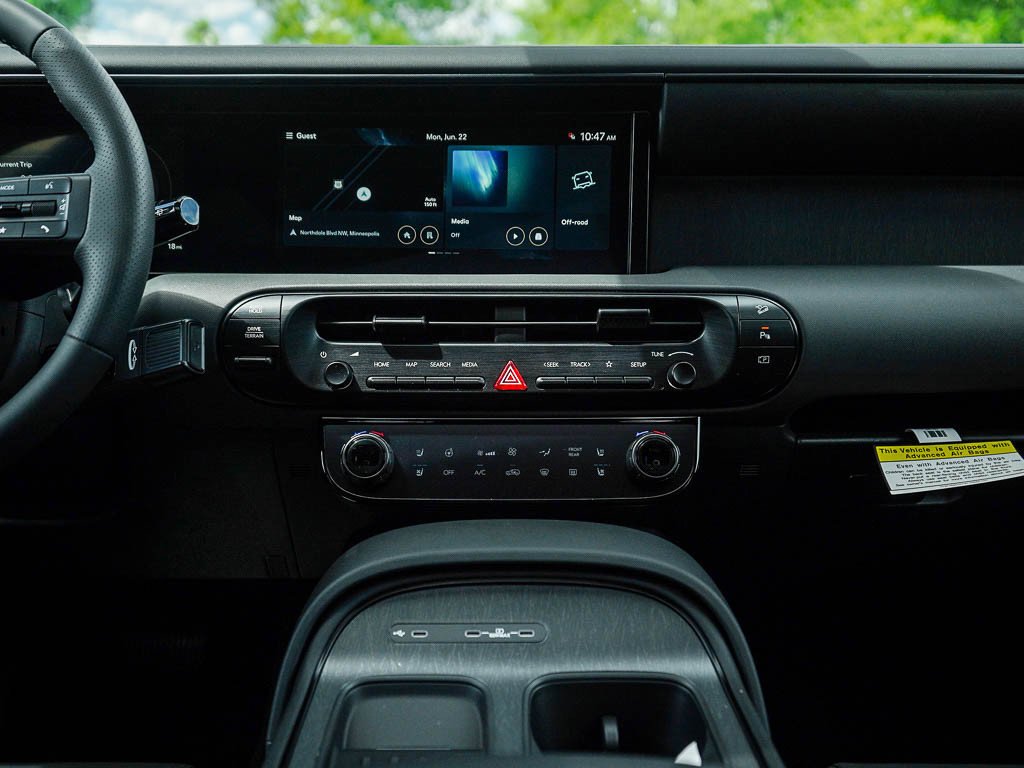 New 2026 Pacific Sapphire Hyundai XRT Pro AWD image 18