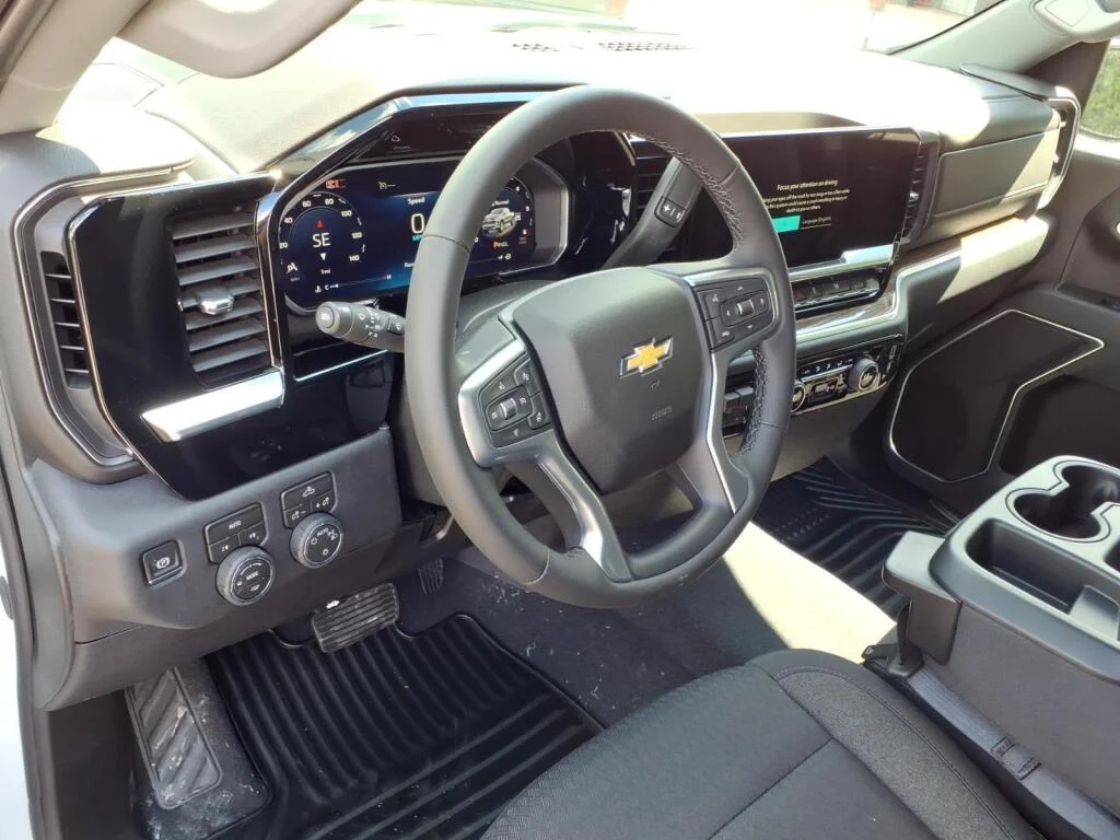New 2026 Summit White Chevrolet LT image 8