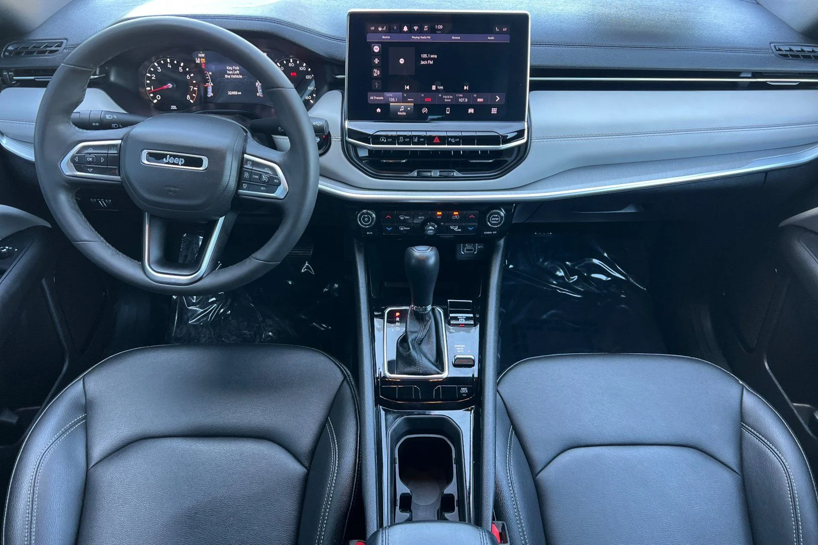 Used 2025 Red Jeep Limited image 10