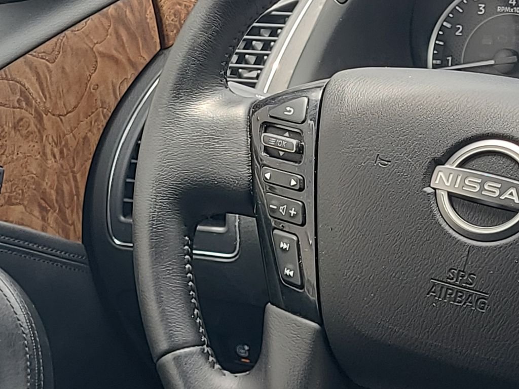 Used 2022 Blue Nissan SL image 21