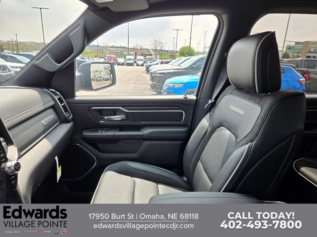 2026 RAM 1500 Laramie - Photo 24