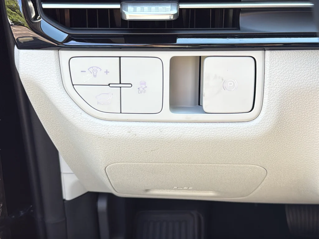New 2026 Black Kia EX image 27