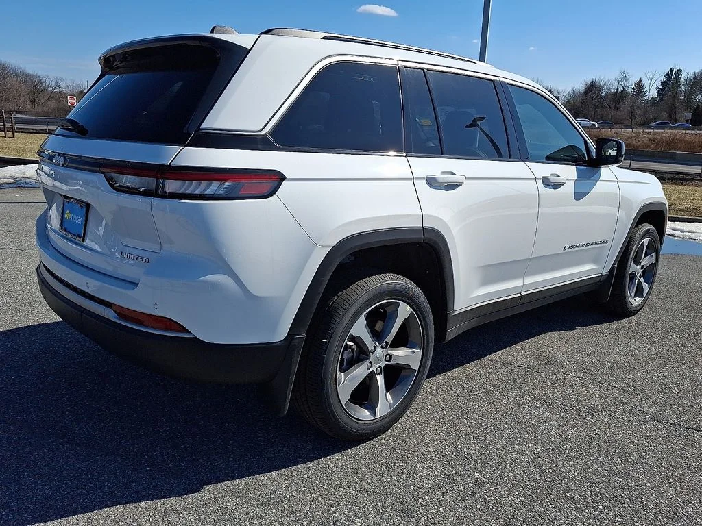 New 2026 White Jeep Limited image 4