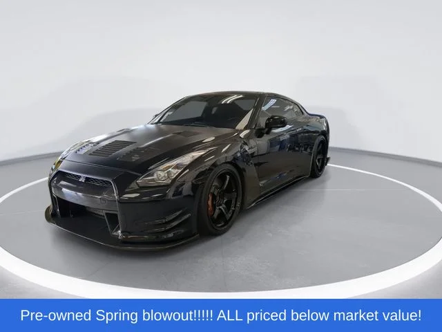 Used 2009 Black Nissan Premium image 4