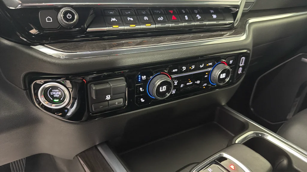 Used 2024 Summit White Chevrolet LTZ image 24