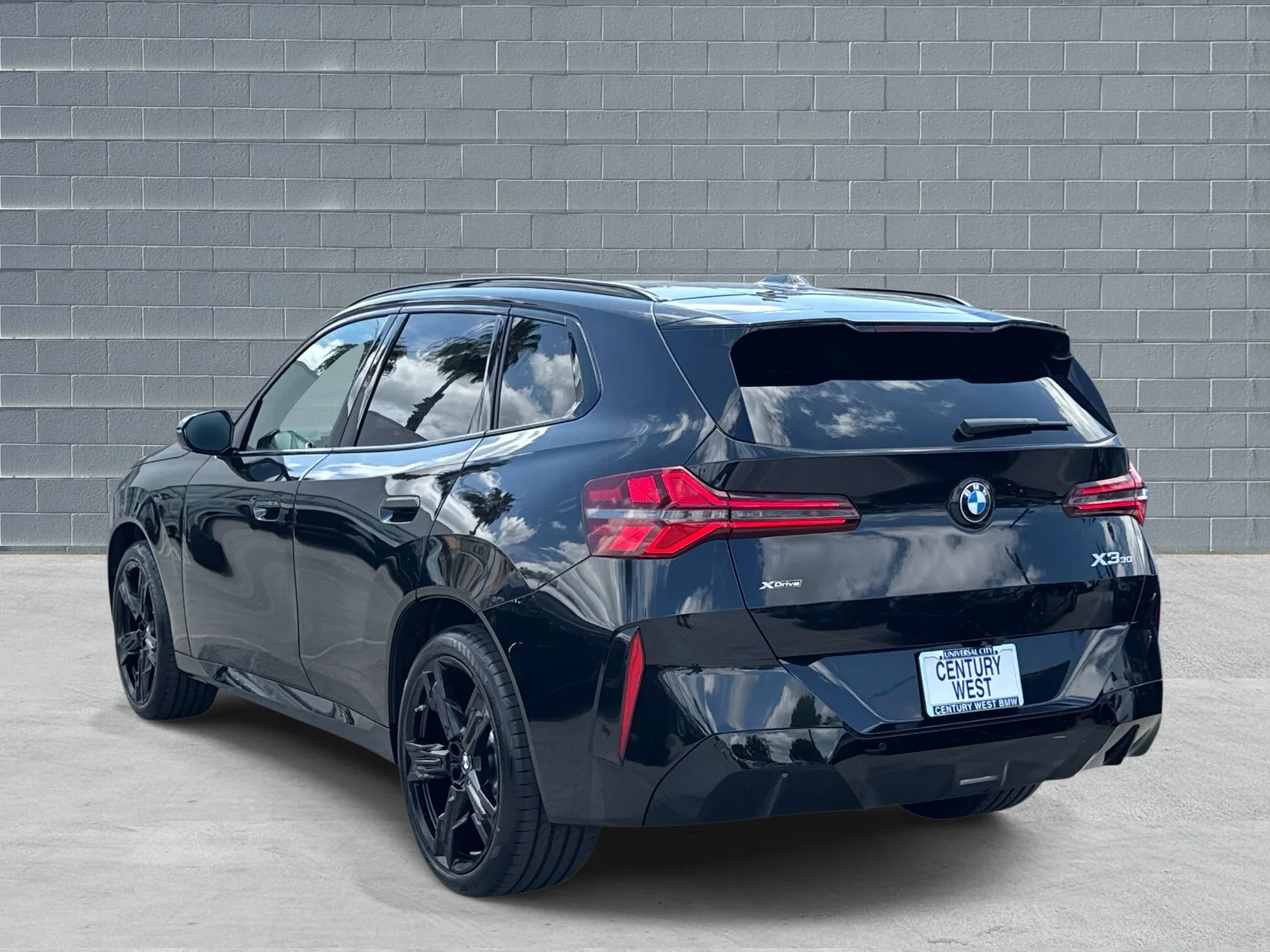 New 2026 Black Sapphire Metallic BMW 30 xDrive image 3