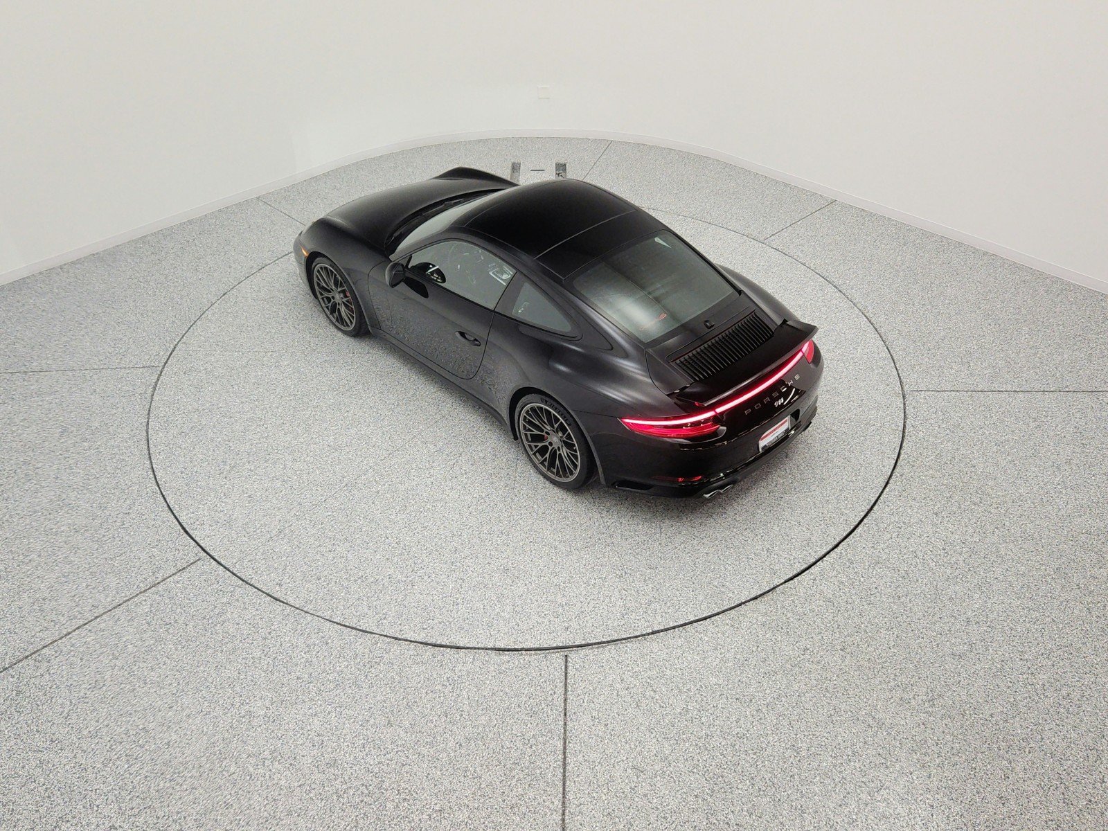 Used 2018 Black Porsche Carrera 4S image 15