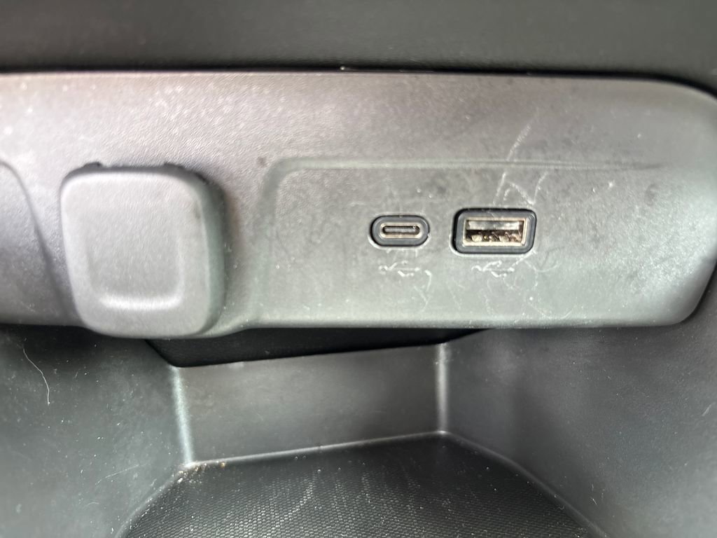 2025 Chevrolet Trax LT - Photo 29