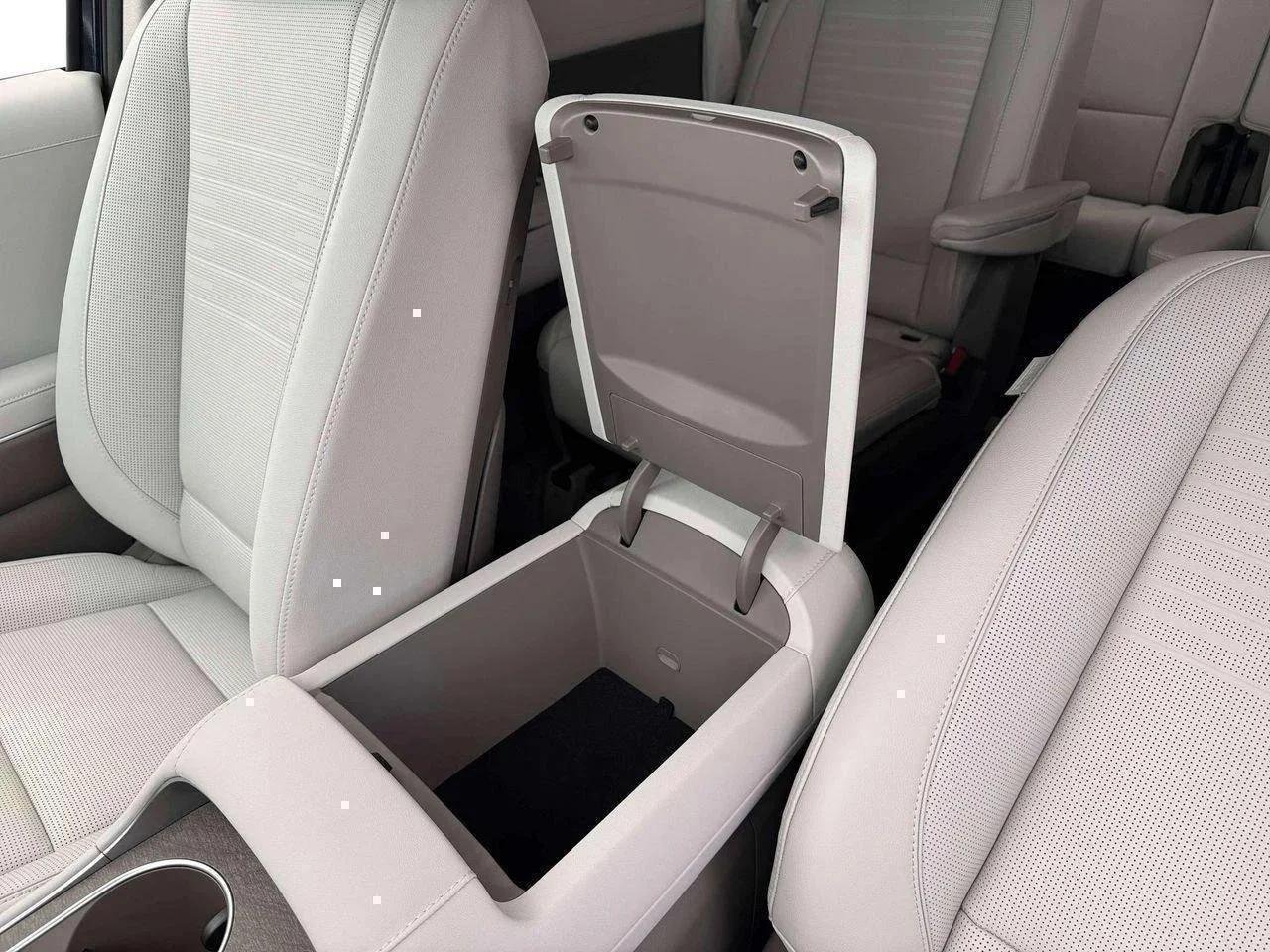 New 2026 Creamy White Pearl Hyundai Limited image 19