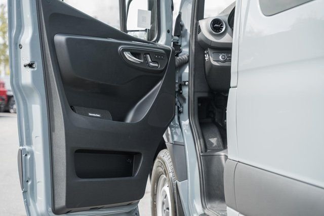2025 Mercedes-Benz Sprinter Cargo Van Base - Photo 31