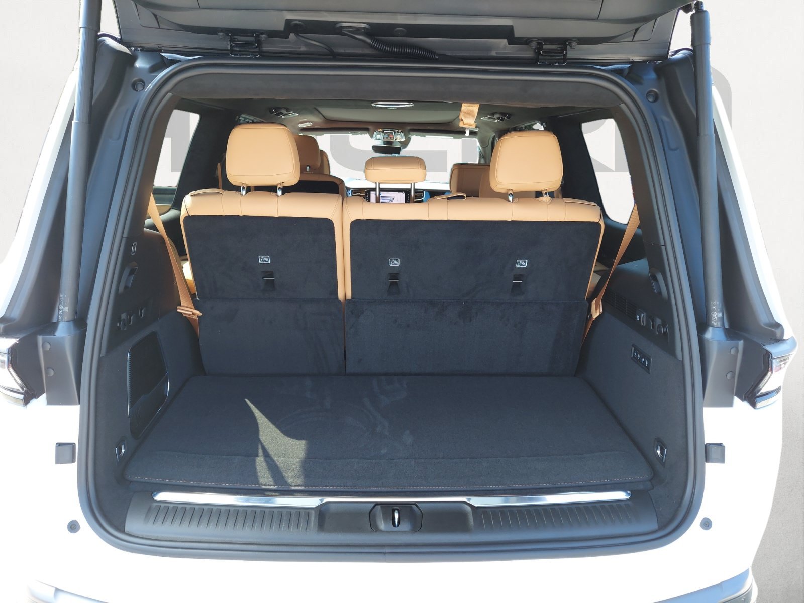 New 2026 Bright White Clearcoat Jeep Summit Reserve image 12