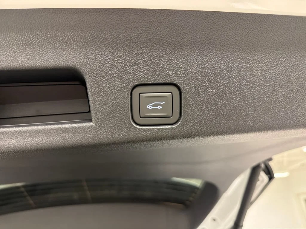 2026 Buick Enclave Preferred - Photo 19