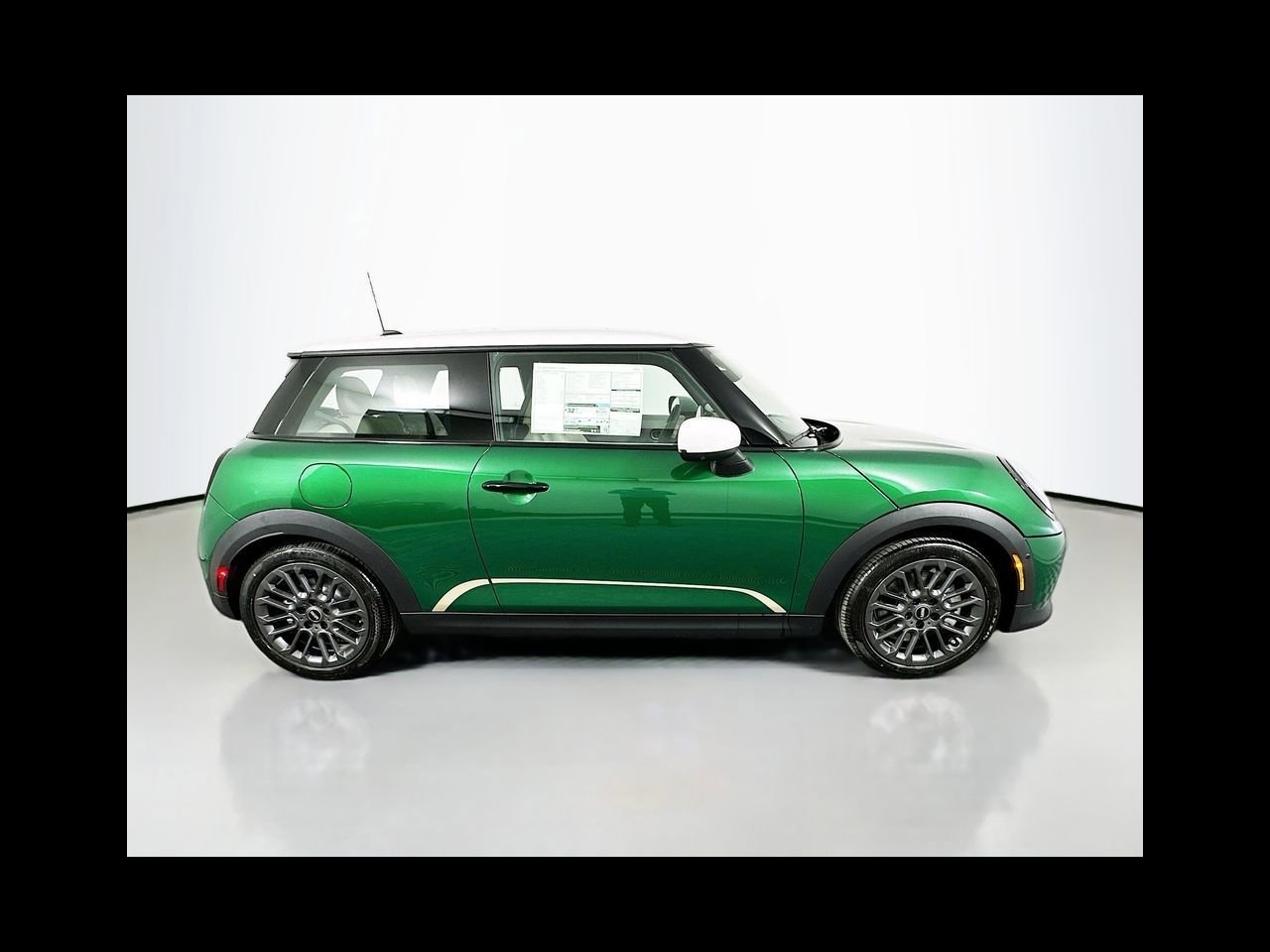 New 2026 British Racing Green IV Metallic MINI ICONIC image 4