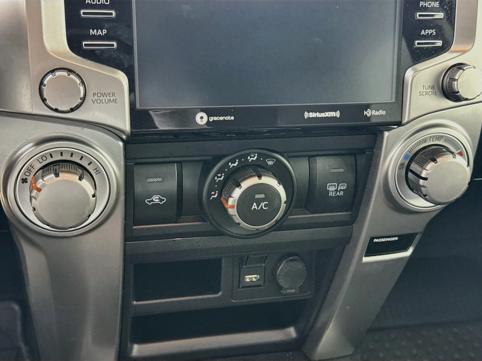 Used 2020 Magnetic Gray Metallic Toyota SR5 Premium image 14