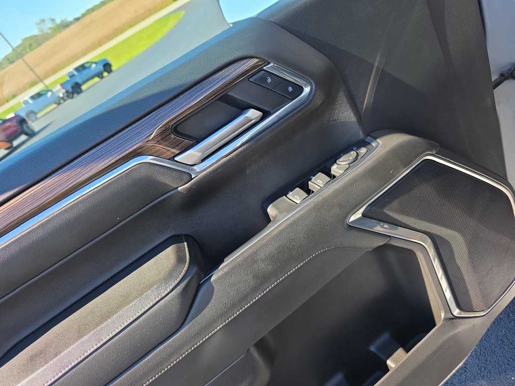 Used 2023 Gray Chevrolet LT image 11