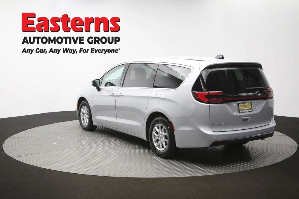 Used 2024 Silver Chrysler Touring L image 66