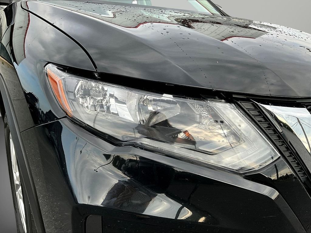 Used 2017 Black Nissan SV image 31