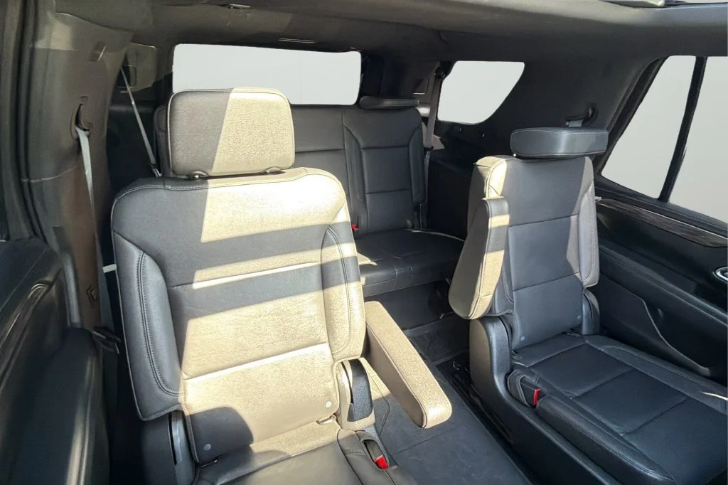 Certified Used 2023 SUMMIT WHITE Chevrolet Z71 image 12