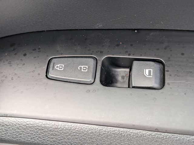 Certified Used 2025 Gray Kia LX image 38