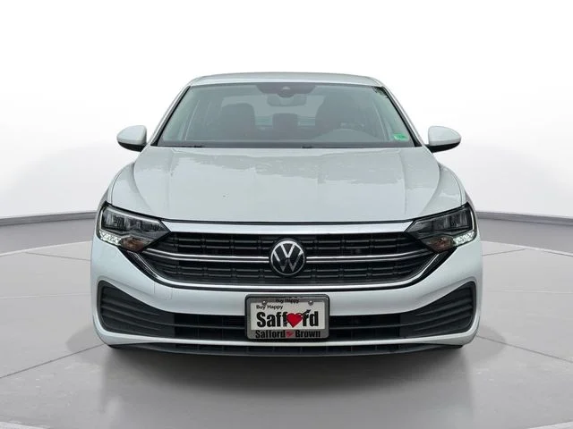 Used 2024 White Volkswagen 1.5T S image 8