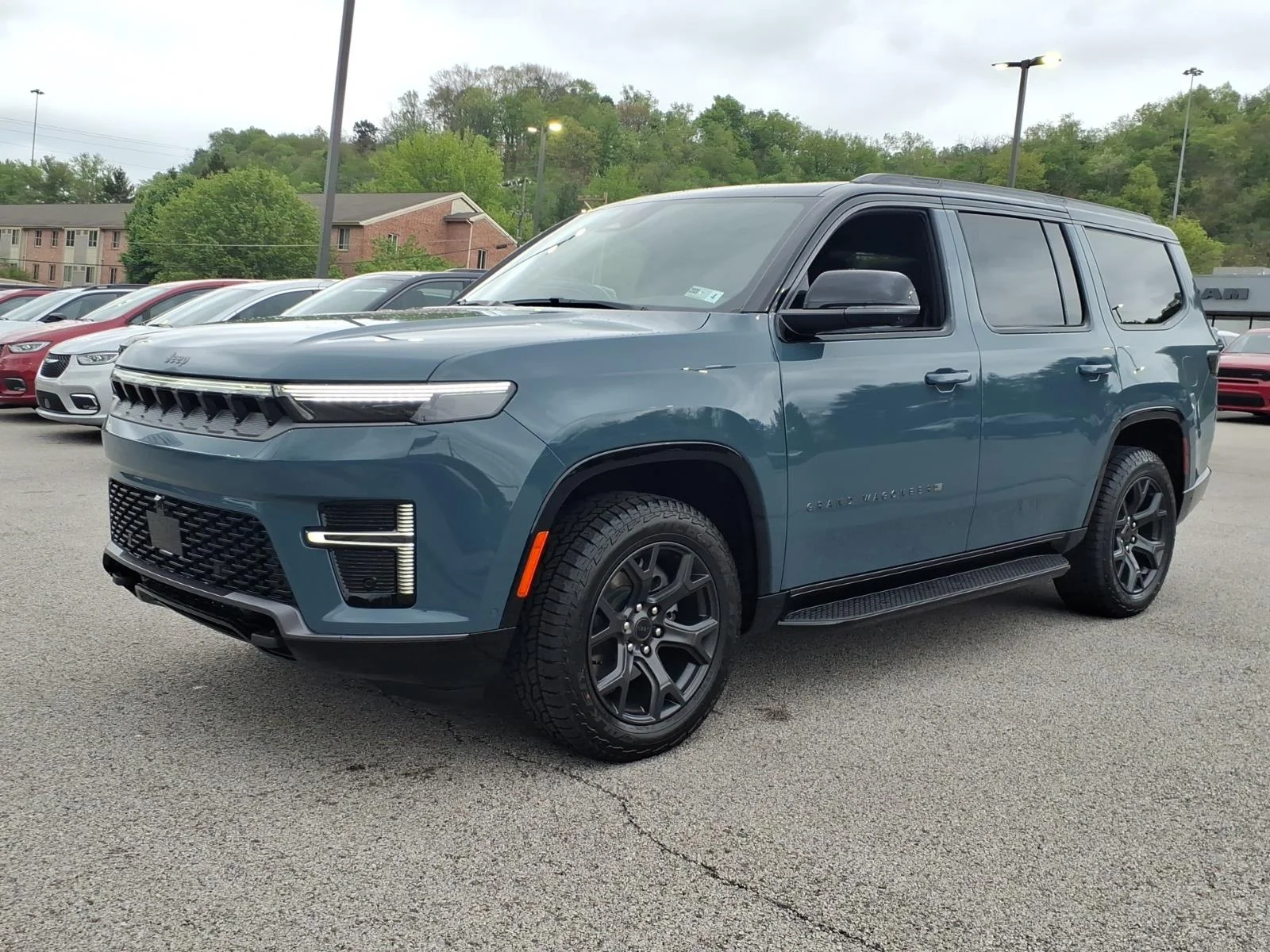 New 2026 Steel Blue Exterior Paint Jeep Upland image 2