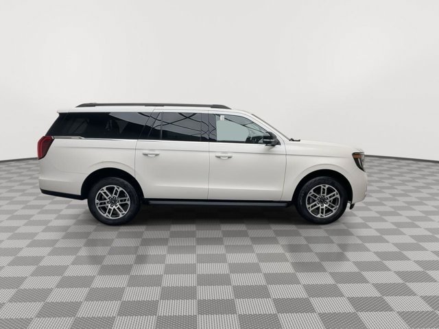 Used 2026 Star White Metallic Tri-Coat Ford Active image 42